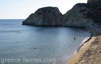 La playa Catsuni Anafi en Ciclades, Islas Griegas, Grecia
